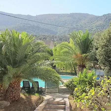 Awesome In W/ Outdoor Swimming Pool, Wifi And 1 Bedrooms