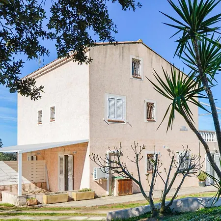 Awesome In W/ Outdoor Swimming Pool, Wifi And 1 Bedrooms Pigna