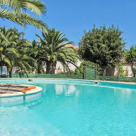 Awesome In W/ Outdoor Swimming Pool, Wifi And 1 Bedrooms *